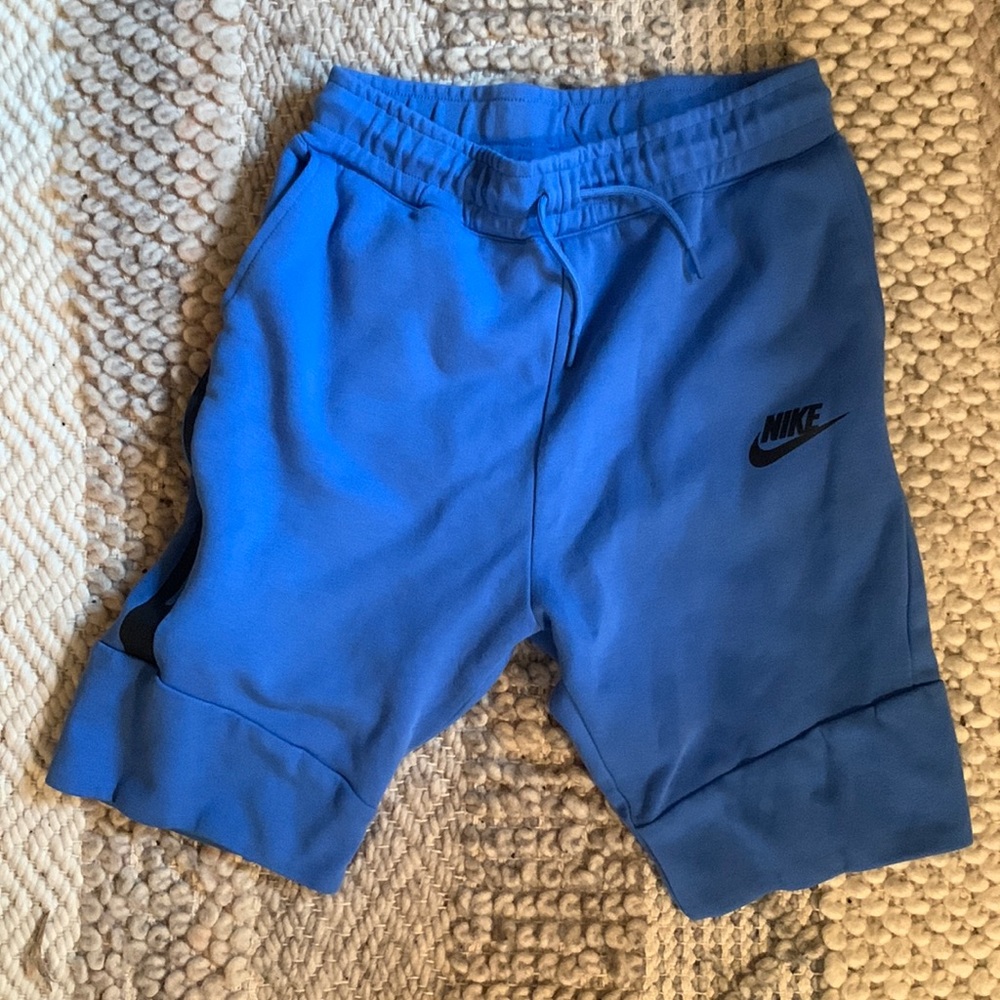 Nike Tech Shorts